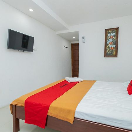 Reddoorz Syariah At Wisma Djokorio Poncokusumo Malang Eksteriør bilde